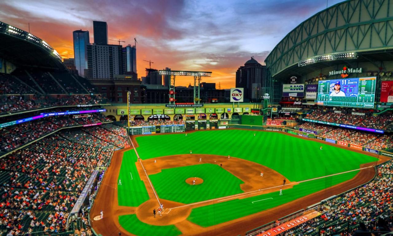 Downtown Hou 1Br Rental Car Available!! Pool Wifi ヒューストン エクステリア 写真